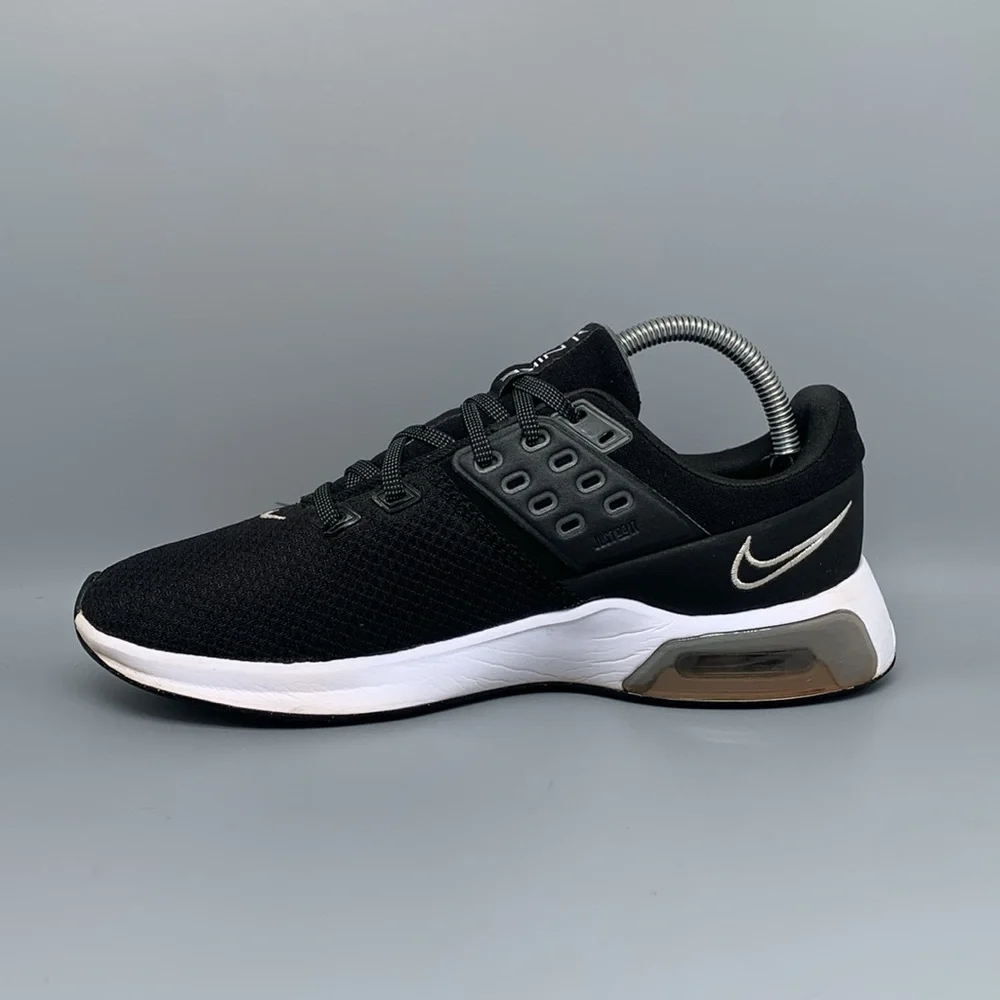 Nike Air Max Bella TR 4 Black Running Shoes CW3398-002‎ Women's Sz 9